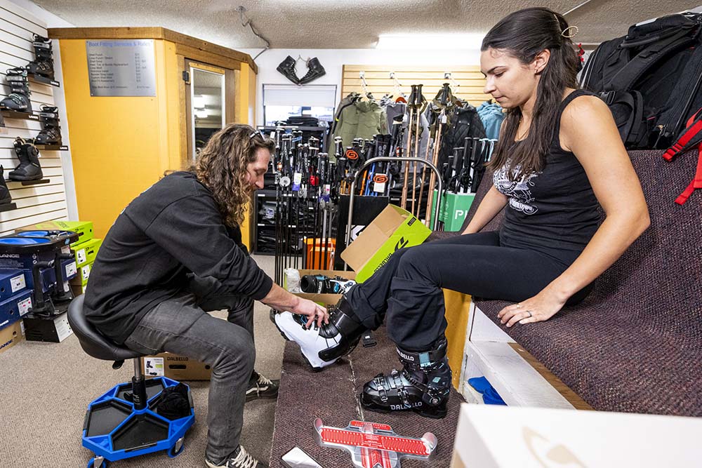 Crested Butte Sports - Ski and Mountain Bike Sales Rentals & Repair