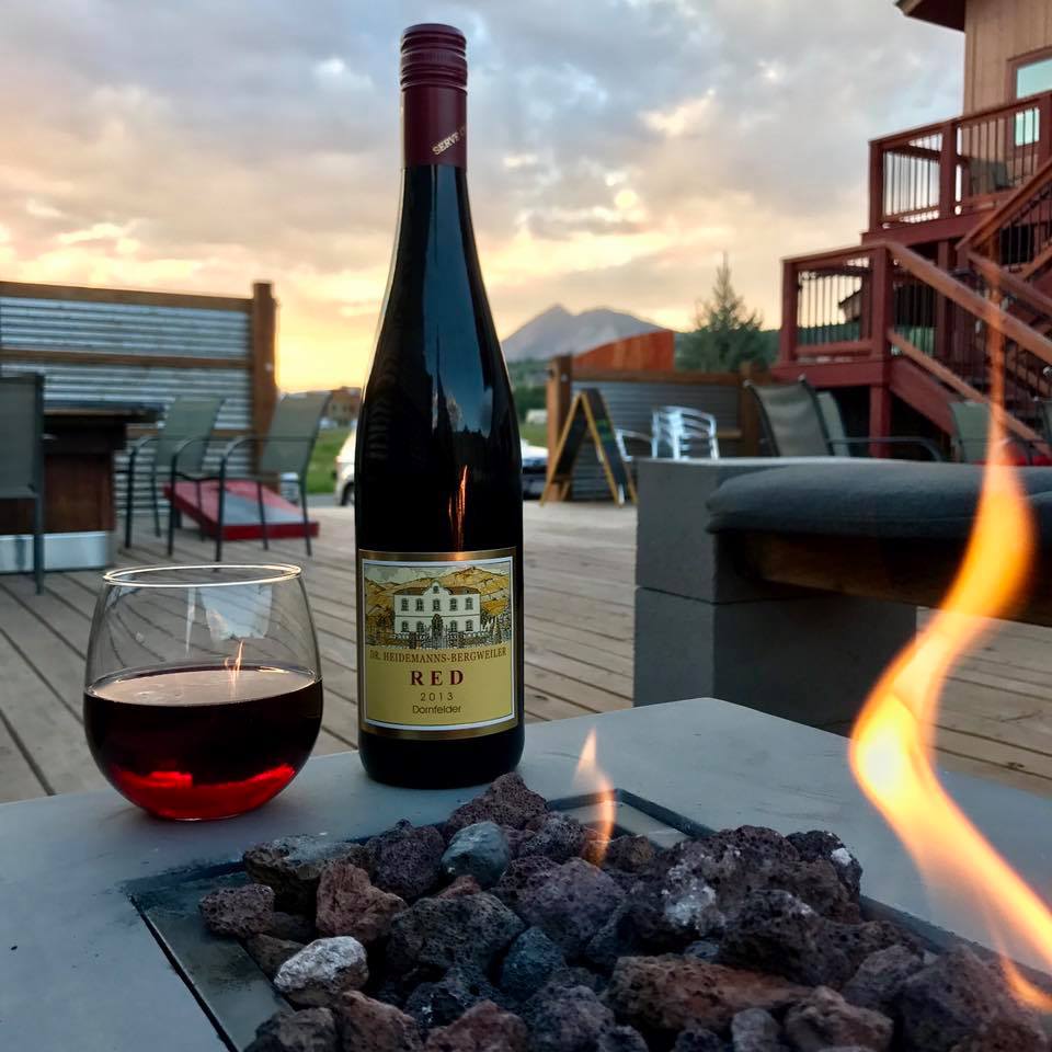 Tully's Restaurant | Crested Butte South