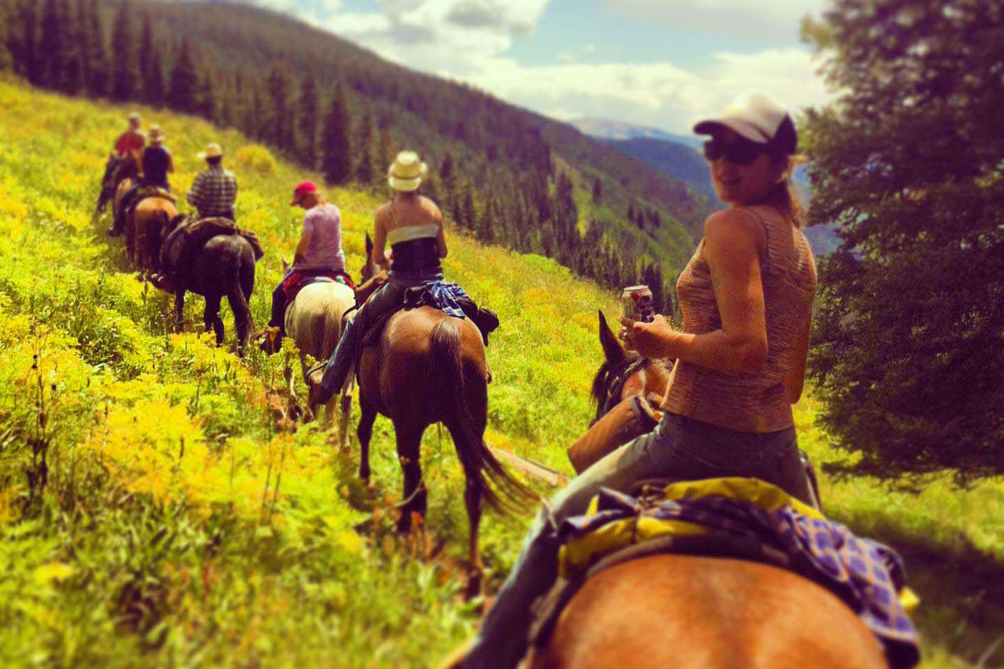 Fantasy Ranch Horseback Adventures - Crested Butte Horseback Riding