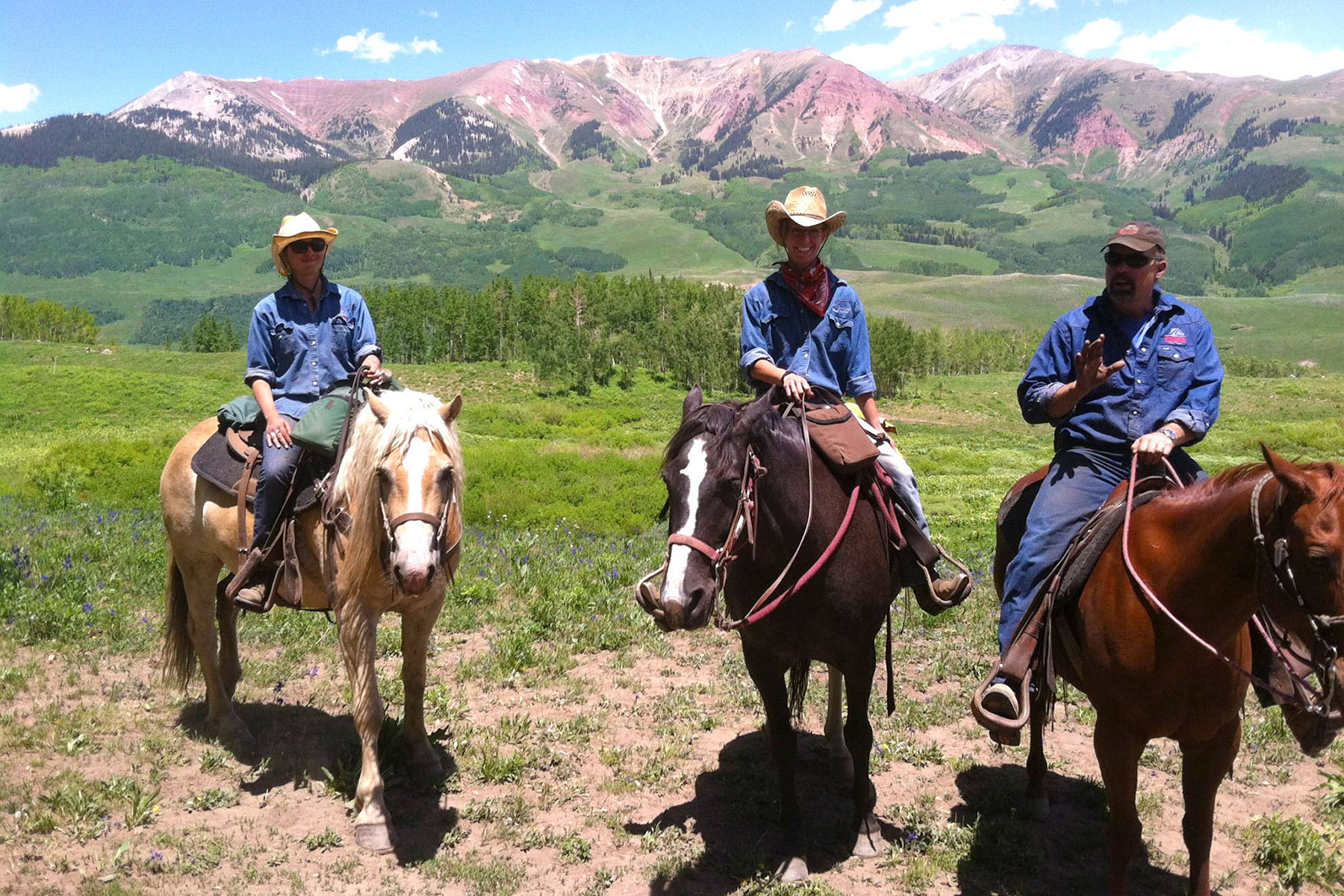 Fantasy Ranch Horseback Adventures - Crested Butte Horseback Riding