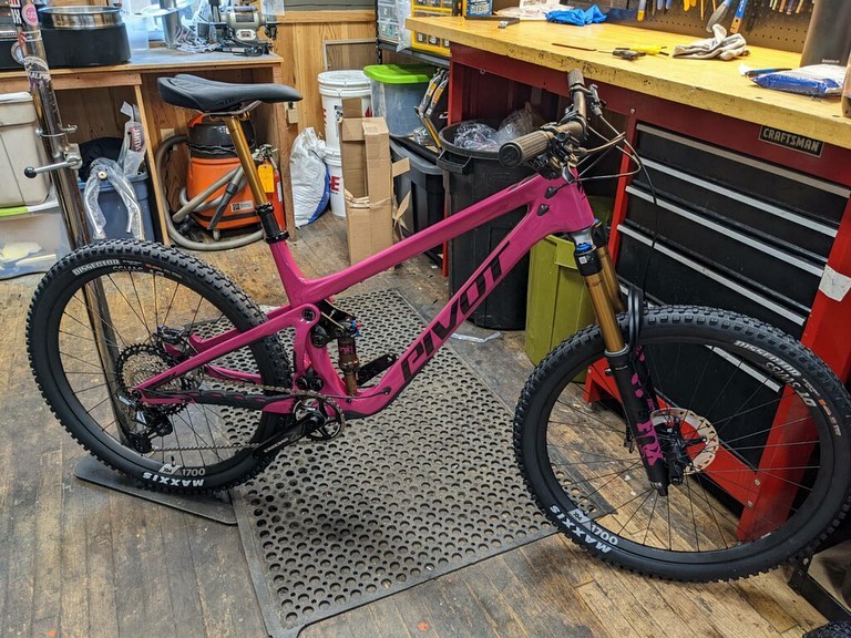 Double Shot Cyclery - Bikes Coffee Cocktails - Gunnison Colorado