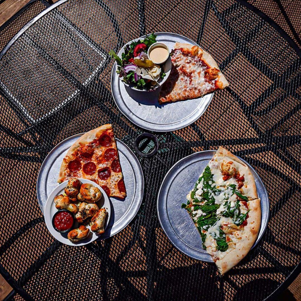 Pie Zanos Pizzeria - Gunnison Colorado