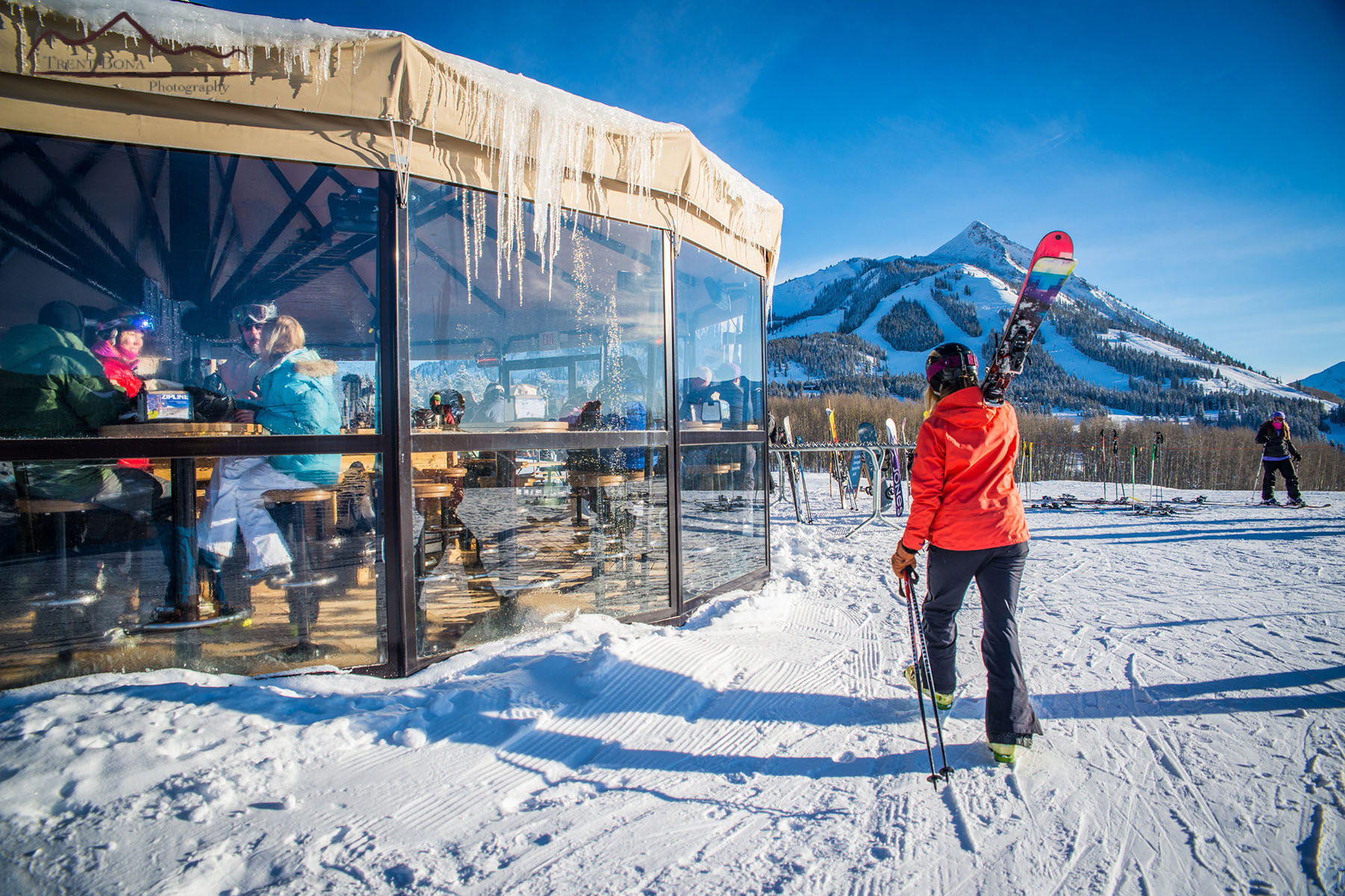 Umbrella Bar at Ten Peaks - Crested Butte on Mountain Restaurant