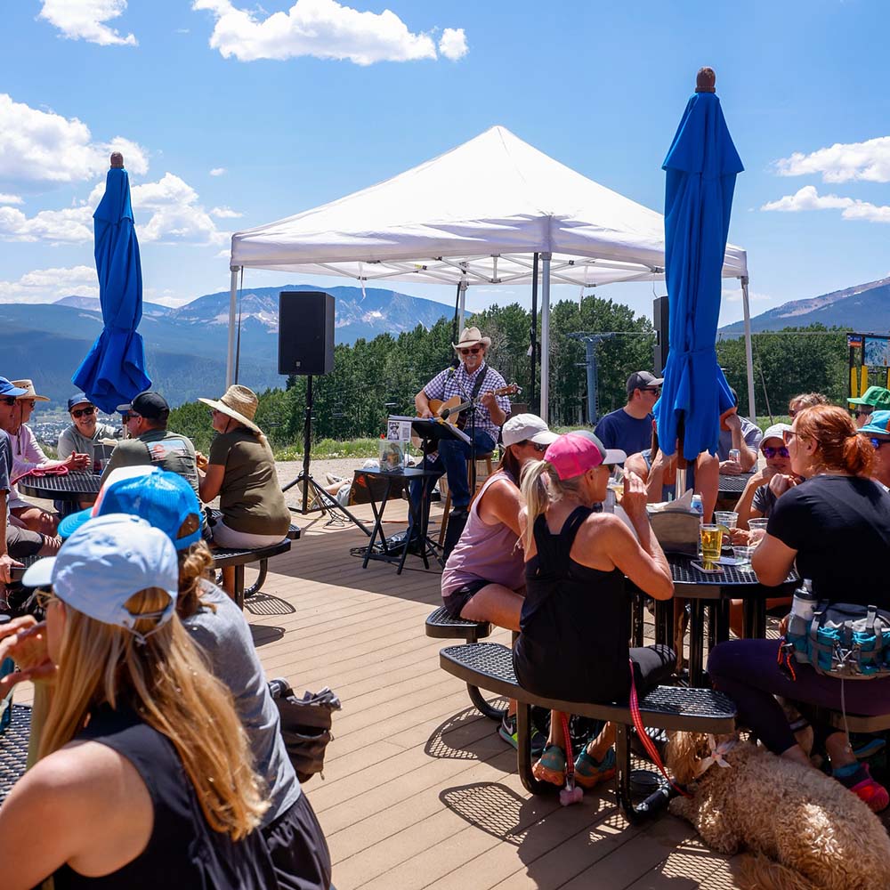 Umbrella Bar at Ten Peaks - Crested Butte on Mountain Restaurant
