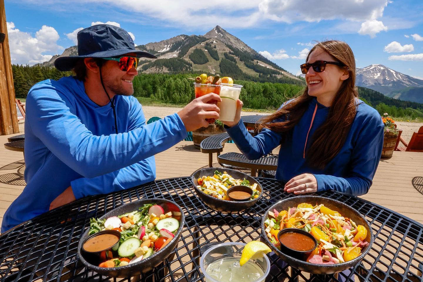 Umbrella Bar at Ten Peaks - Crested Butte on Mountain Restaurant